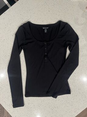 Athleta Black Long-Sleeve Henley Top